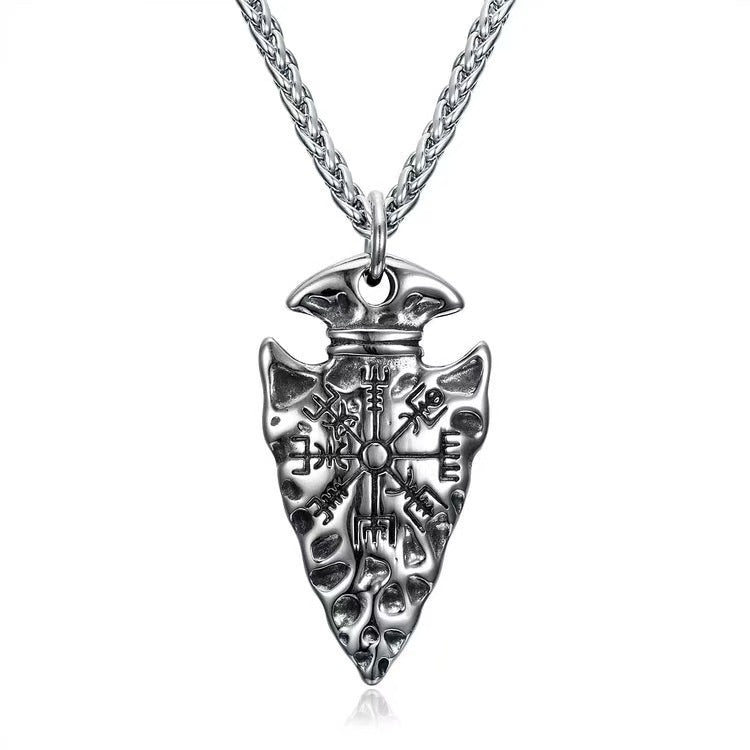 Cross-border European And American Hot Selling Viking Nordic Necklace Triangle Compass Compass Titanium Steel Chain Men's Fashionable Cool Jewelry